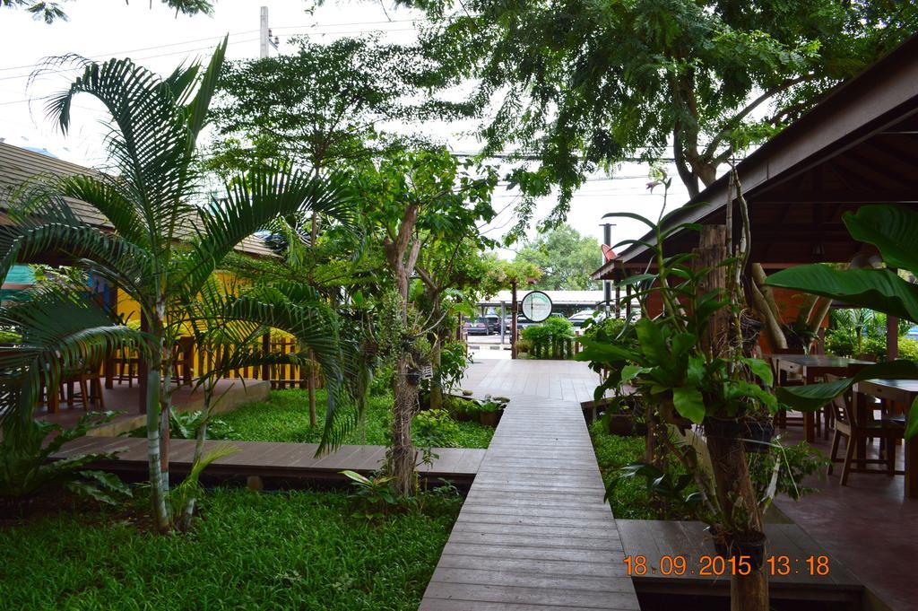 La Paillote Guest House Rayong Eksteriør bilde
