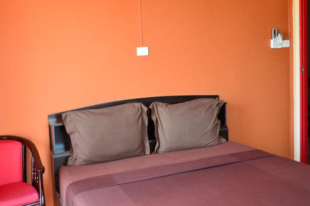 La Paillote Guest House Rayong Eksteriør bilde